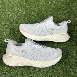 ASICS Gel-Cumulus 25 Women's Size 8 White Gum Running Shoes 1012B441-102